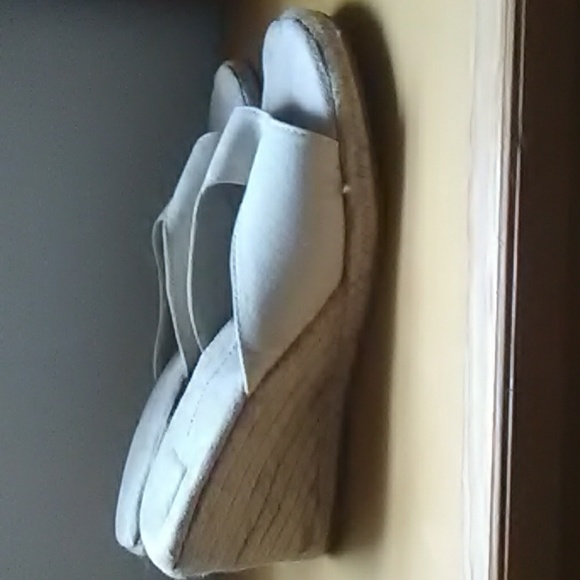 Shoes Khaki espadrille wedges BN - Picture 4 of 4